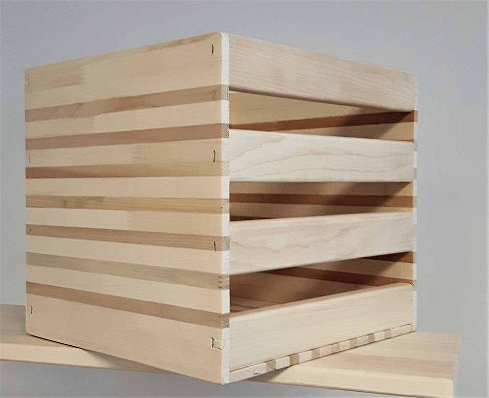 صورة Wooden Box
